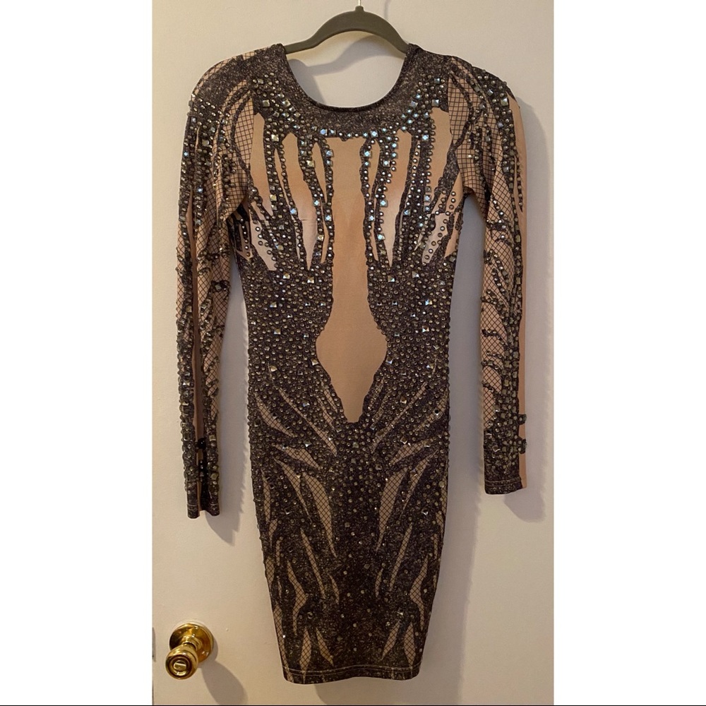 Gorgeous Evening Mini Dress With Jewelry